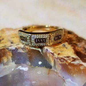 Red and white diamond ring